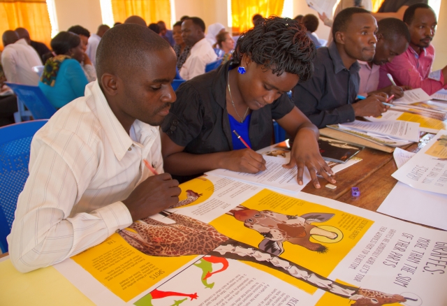 Picture of Secondary school teachers learn lesson plan that accompanies giraffe poster, Wild Nature Institute